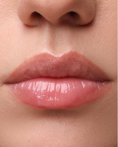 LIP GLOSS