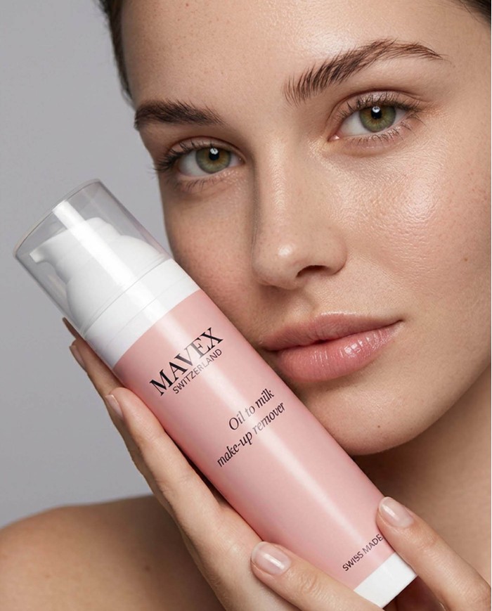 OIL TO MILK MAKE-UP REMOVER